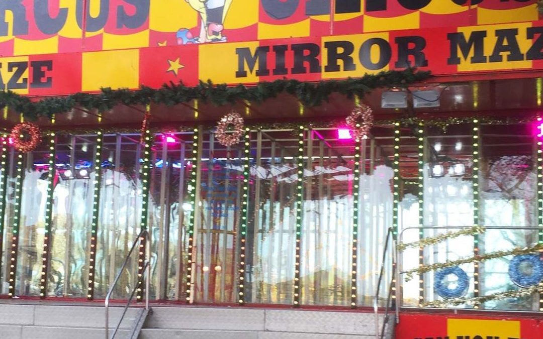 Mirror Maze